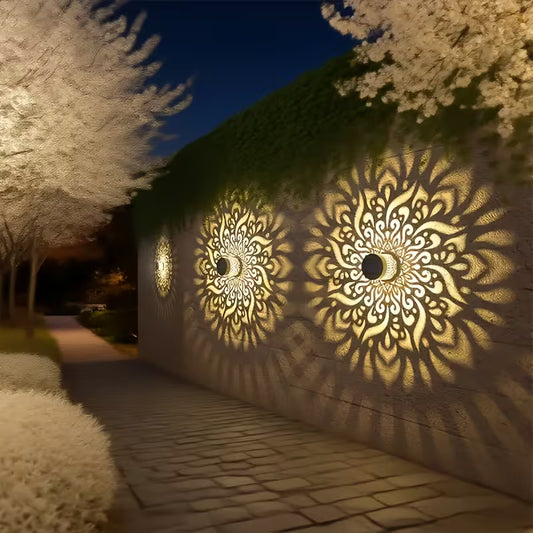 Two-pack of solar fence lights, Christmas garden lights, solar wall lights