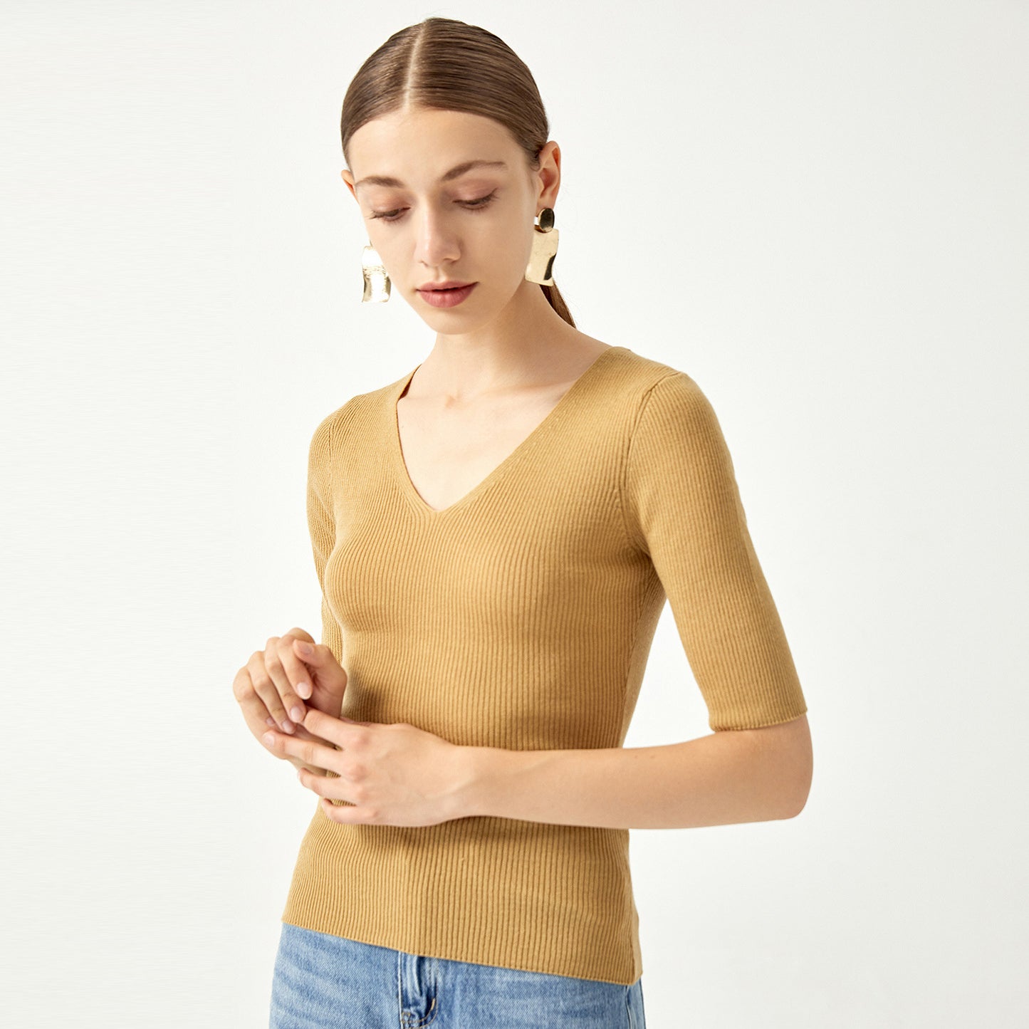 Hot selling single color deep v neck elegant knitwear slim fit sweater knitted sweater