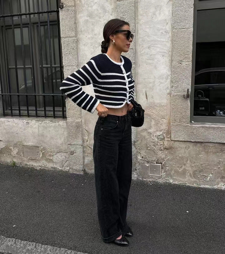 New Arrivals Round Neck Casual Single-breasted button-up curved sweaters coats elegant Women Striped Cardigan