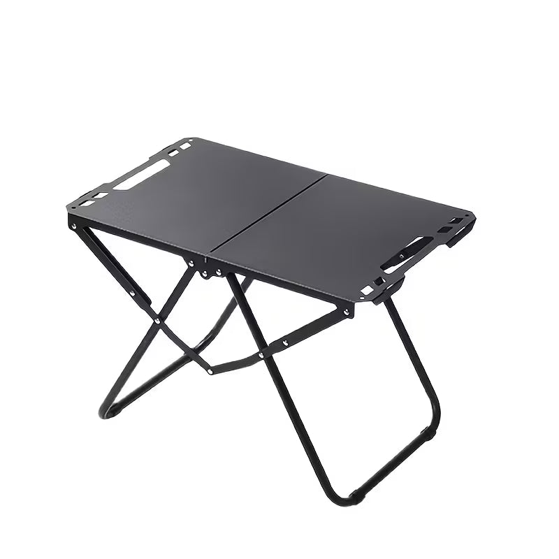 Portable folding picnic table—suitable for gardens, picnics, barbecues, and outdoor use.